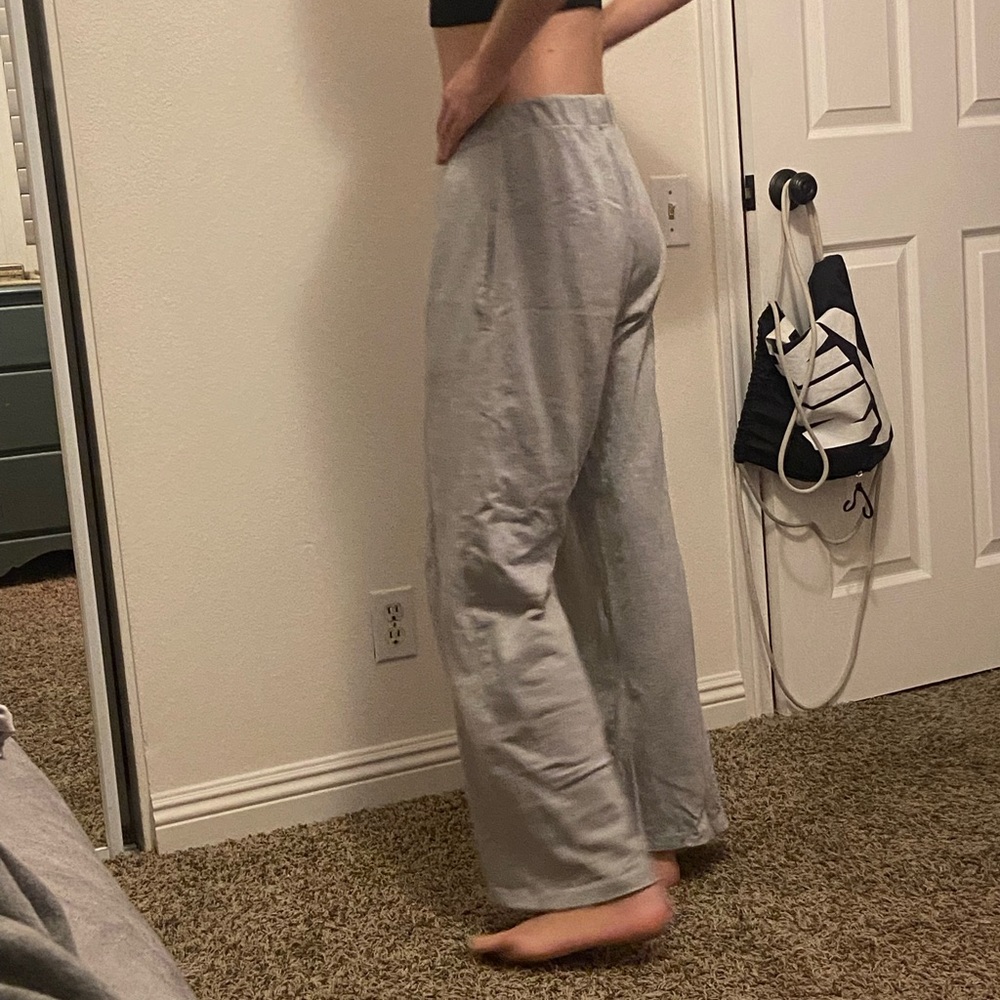 Brandy Melville pants